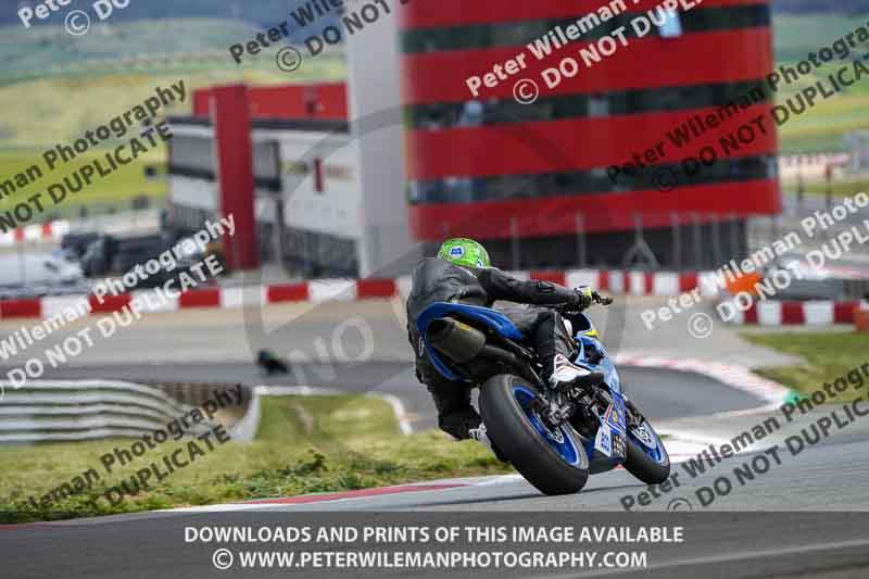 cadwell no limits trackday;cadwell park;cadwell park photographs;cadwell trackday photographs;enduro digital images;event digital images;eventdigitalimages;navarra;no limits trackdays;peter wileman photography;racing digital images;trackday digital images;trackday photos